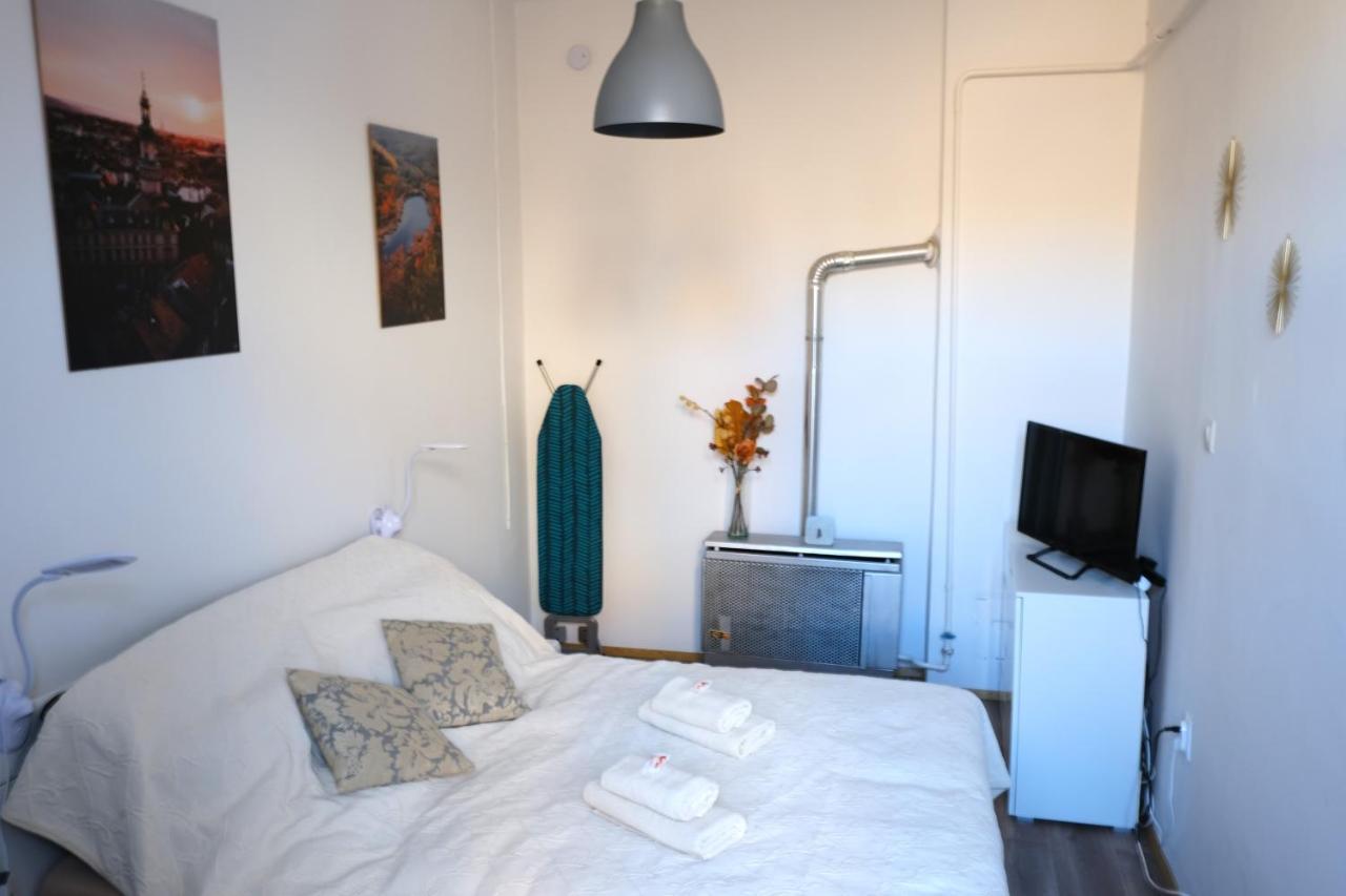 Varfal-Lak Apartman Sopron Bagian luar foto