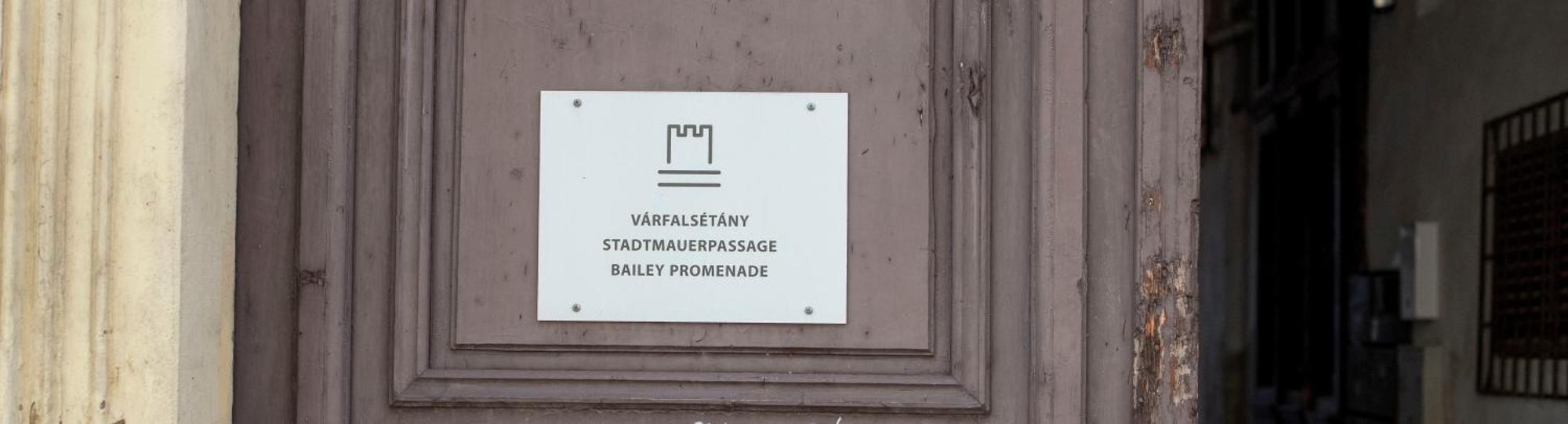 Varfal-Lak Apartman Sopron Bagian luar foto